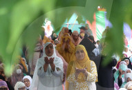 Sufi Saint Mir Syed Ali Hamdani Death Anniversary Marked In Kashmir