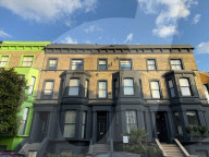 Notting Hill residents paint famous colourful houses black in bid to put off influencers and stop 'disruptive overtourism'