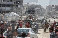 Displaced Gazans on the move