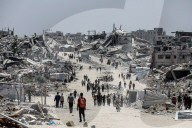 Displaced Gazans on the move