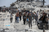 Displaced Gazans on the move