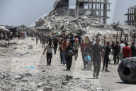 Displaced Gazans on the move
