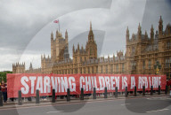 London: 'Red Line' Pro-Palestine Protest Surrounds Parliament