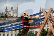 Temporary Urban Weaving Artwork In Lyon