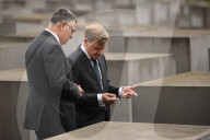 German Foreign Minister Meets Israeli Foreign Minister