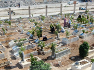 Eid In Al-Hajar Al-Aswad: Visits To Loved Ones’ Graves
