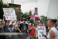 Veterans march draws thousands in Washington, DC 
