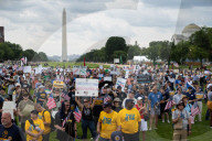 Veterans march draws thousands in Washington, DC 