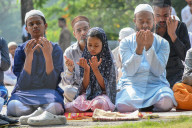 Eid -ul - Adha Prayer In India.
