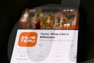 Popular And Trending Apps Photo Illustrations