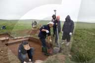 FEATURE -  Archäologen haben in der Mongolei eine über 4000 Kilometer lange neue Chinesische Mauer freigelegt