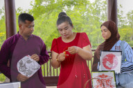 Foreign Students Participated in The Apricot Cultural Exchange Activity