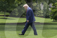 DC: President Trump hold a White House arrivals