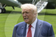 DC: President Trump hold a White House arrivals