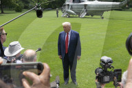 DC: President Trump hold a White House arrivals