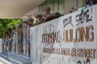 US Army protects Los Angeles federal buildings