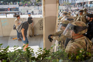 US Army protects Los Angeles federal buildings
