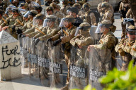 US Army protects Los Angeles federal buildings