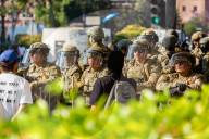 US Army protects Los Angeles federal buildings