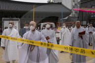 Fire Breaks Out At Buddhist Cultural Center Next To Jogyesa Temple In Central Seoul