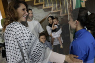 Members Of The Abed Family, Refugees, Meet With Nadya Rasheed, Palestinian Ambassador To Mexico