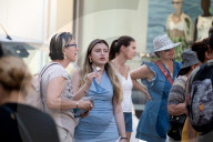 Warm Weather - Tourism In Greece