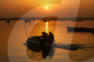 Heat Wave Grips Kashmir