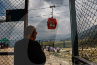 Tourism In Kashmir Valley Sees Sharp Decline