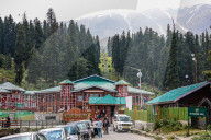 Tourism In Kashmir Valley Sees Sharp Decline