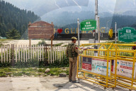 Tourism In Kashmir Valley Sees Sharp Decline