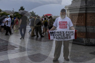 Veterans Detained After Breaching Capitol Barriers