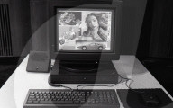 Steve Jobs launches NeXt Computers - 1988