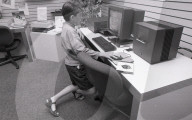 Steve Jobs launches NeXt Computers - 1988