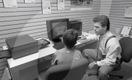 Steve Jobs launches NeXt Computers - 1988