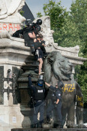 Tensions At The End Of The Pro-Palestinian Demonstration In Paris