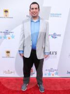 13th Annual Ed Asner And Friends Poker Tournament Celebrity Night