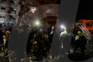 Iranian missiles hit Israel, kill 6