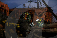 Iranian missiles hit Israel, kill 6
