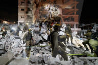 Iranian missiles hit Israel, kill 6