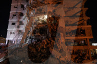 Iranian missiles hit Israel, kill 6