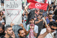 Tunis Protest Erupts After Eastern Libyan Authorities Halt Gaza-Bound Aid Convoy At Sirte Gate