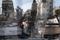 NEWS - Israel: Iranischer Raketeneinschlag trifft Bat Yam