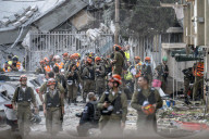NEWS - Israel: Die Folgen des iranischen Raketenangriffs in Petah Tikva