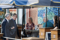 Prime Minister Keir Starmer joins Mark Carney in Royal Oak Pub