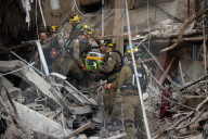 Iranian missiles hit Tel Aviv