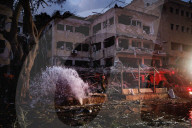 Iranian missiles hit Tel Aviv