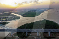 Changtai Yangtze River Bridge Load Test