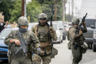 ICE removes illegal aliens from Los Angeles