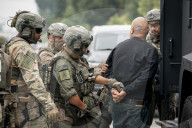 ICE removes illegal aliens from Los Angeles