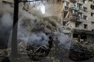 Russian Ballistic Missile Hit A Residential Apartment Building In Kyiv